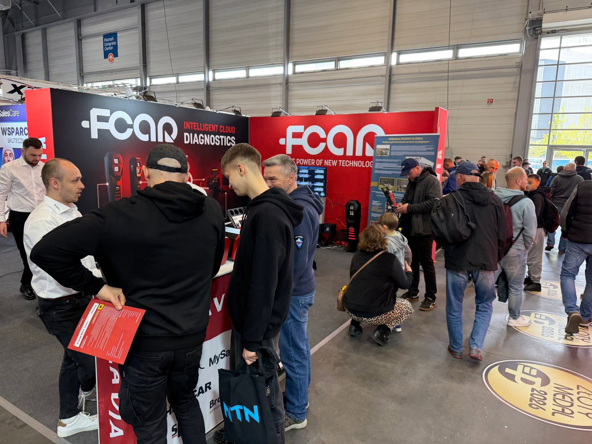 FCAR partner meeting at a trade event